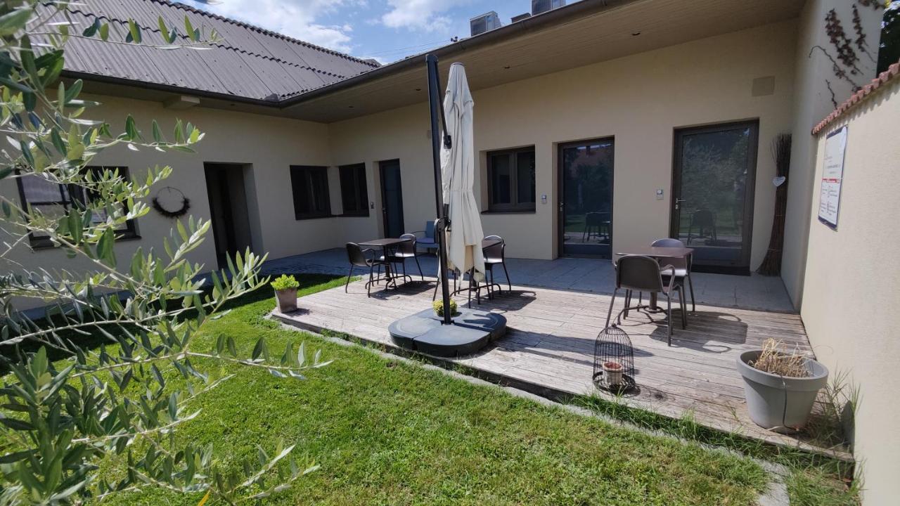 Sabines Apartments Ferienwohnungen Frauenkirchen Bagian luar foto
