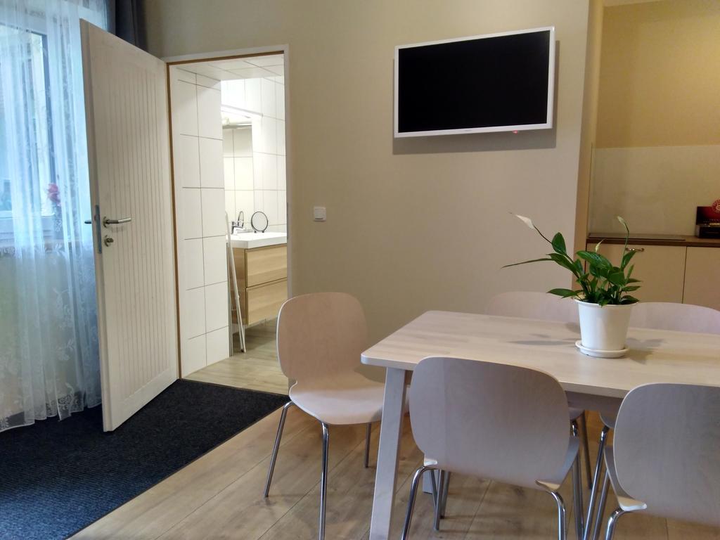 Sabines Apartments Ferienwohnungen Frauenkirchen Bagian luar foto