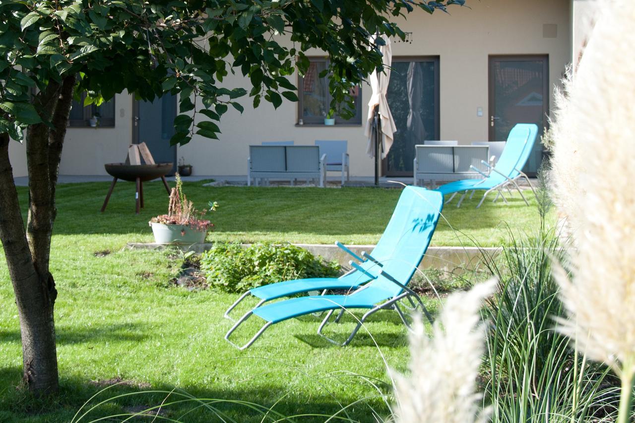 Sabines Apartments Ferienwohnungen Frauenkirchen Bagian luar foto